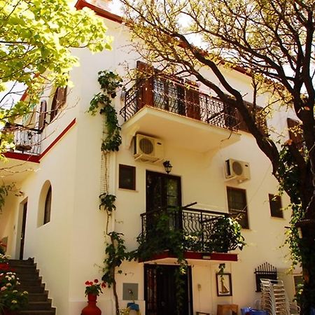 Atzanou Rooms Kamariotissa Exterior foto
