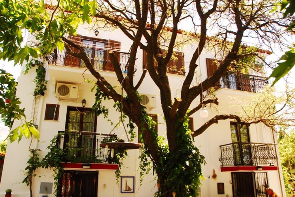 Atzanou Rooms Kamariotissa Exterior foto